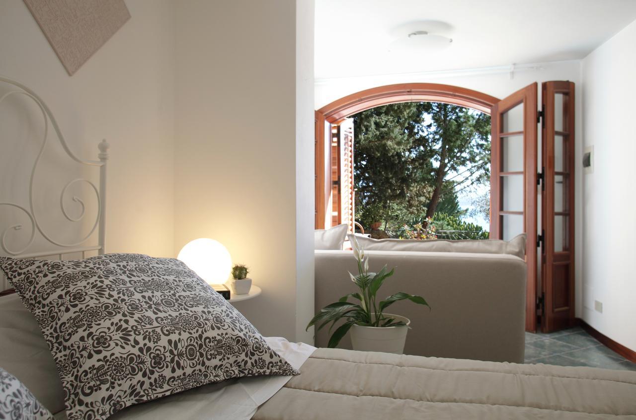 Residenza Terrazze Sul Mare Santa Flavia Exterior foto